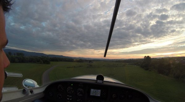 Landing at Ocova at dusk