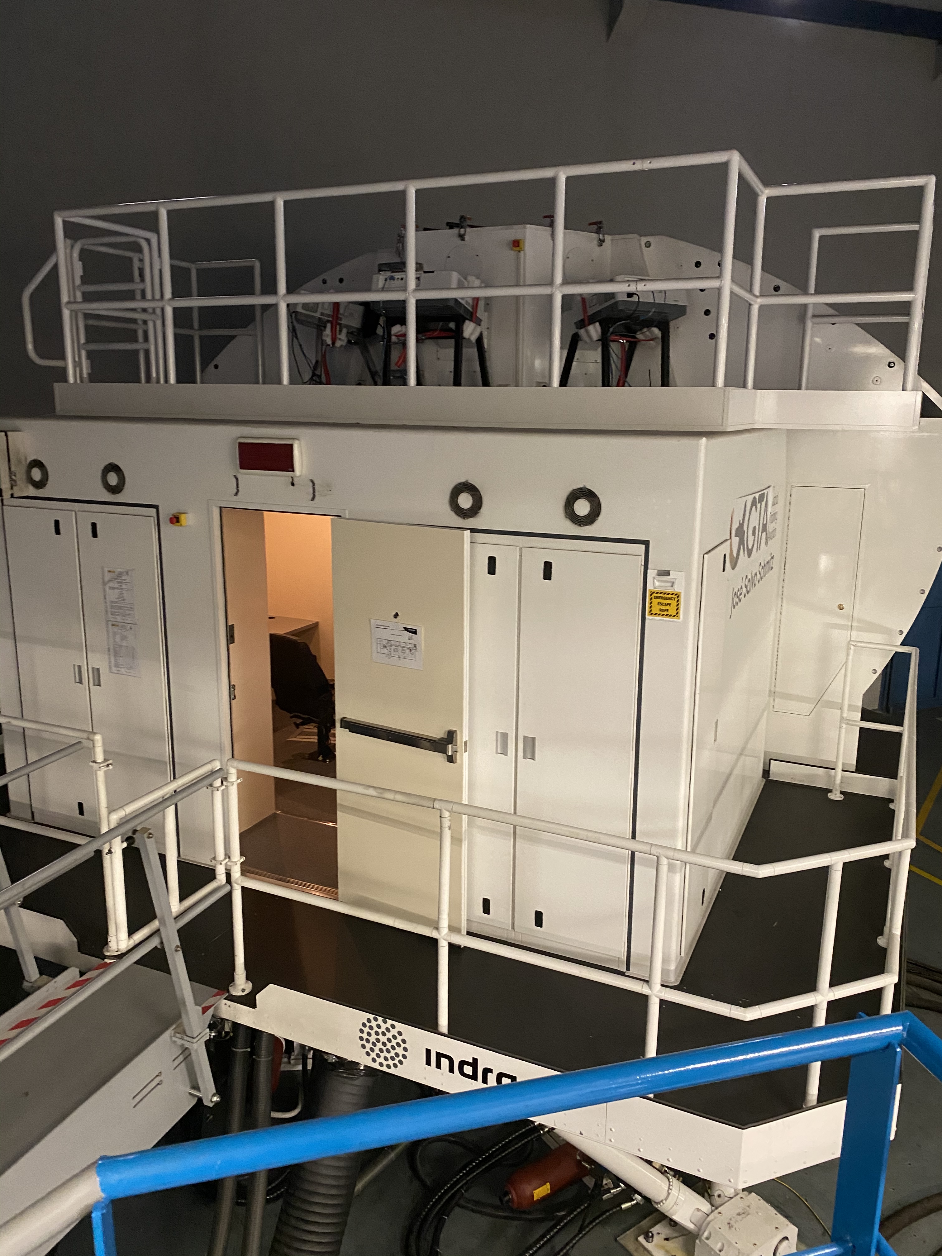 ATR72-500 FFS at GTA Madrid