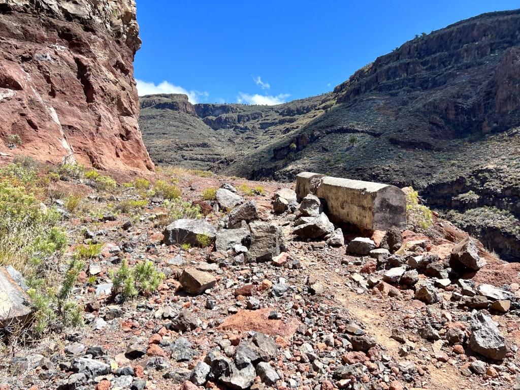 This is what left from the access road to El Revolcadero aerodrome